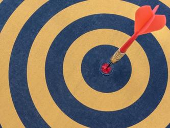 Target with arrow in the middle